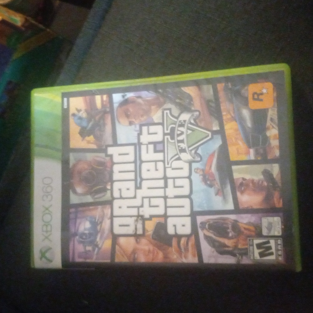 Grand theft auto five xbox 360